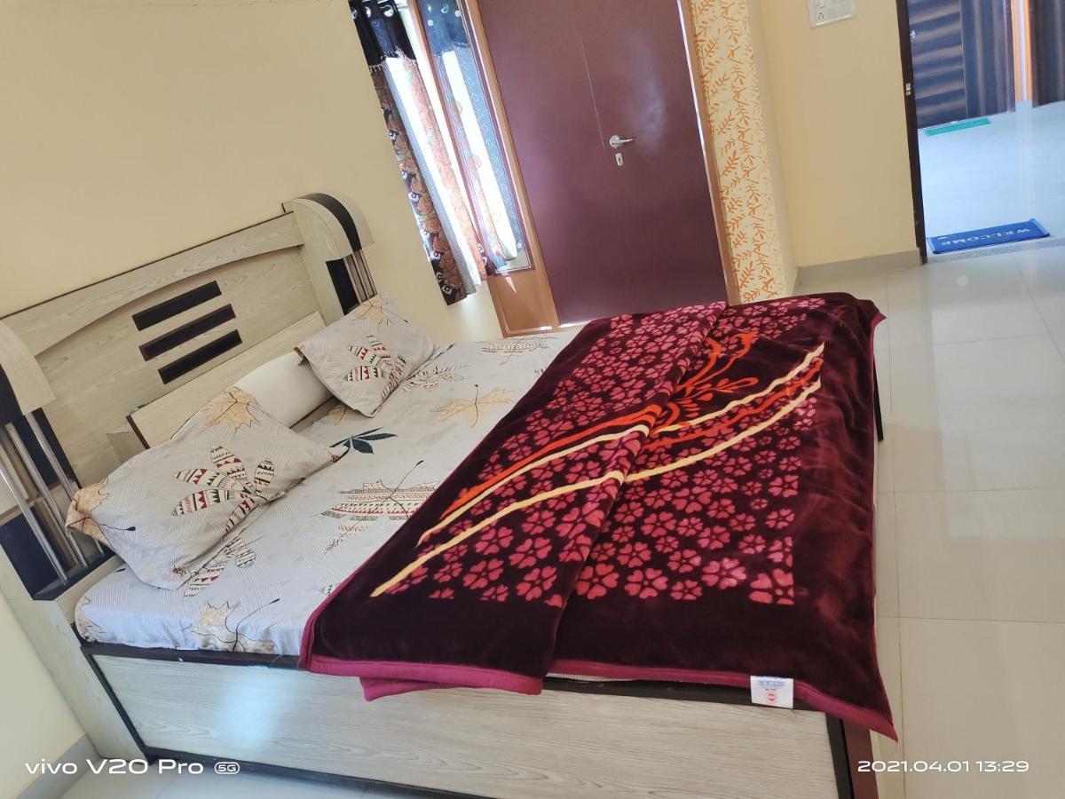 Hotel Purnima Palace Fatehpur  Exterior foto